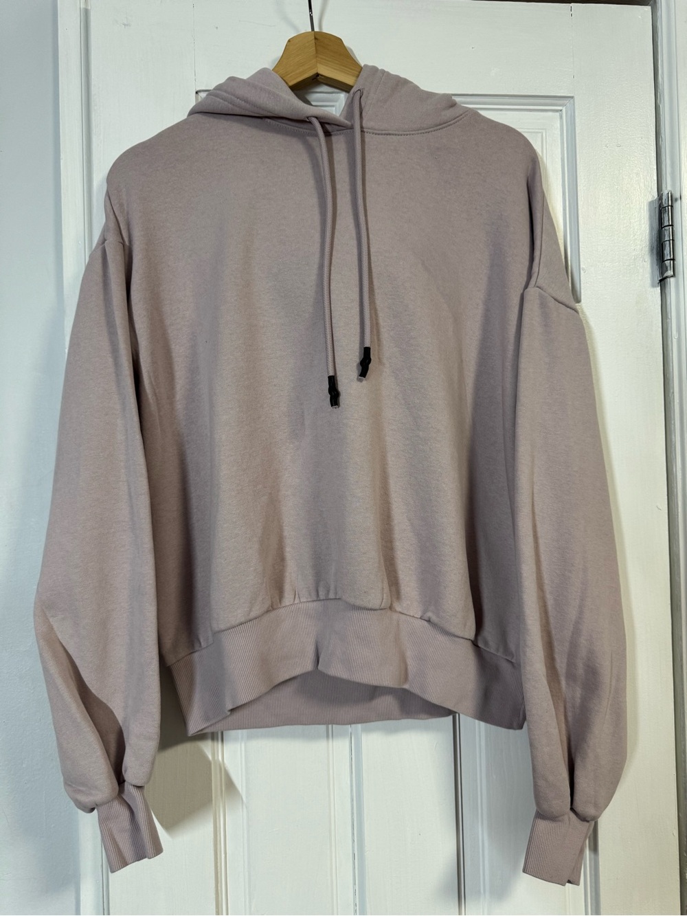 H&M Mauve Drawstring Hoodie Sweatshirt